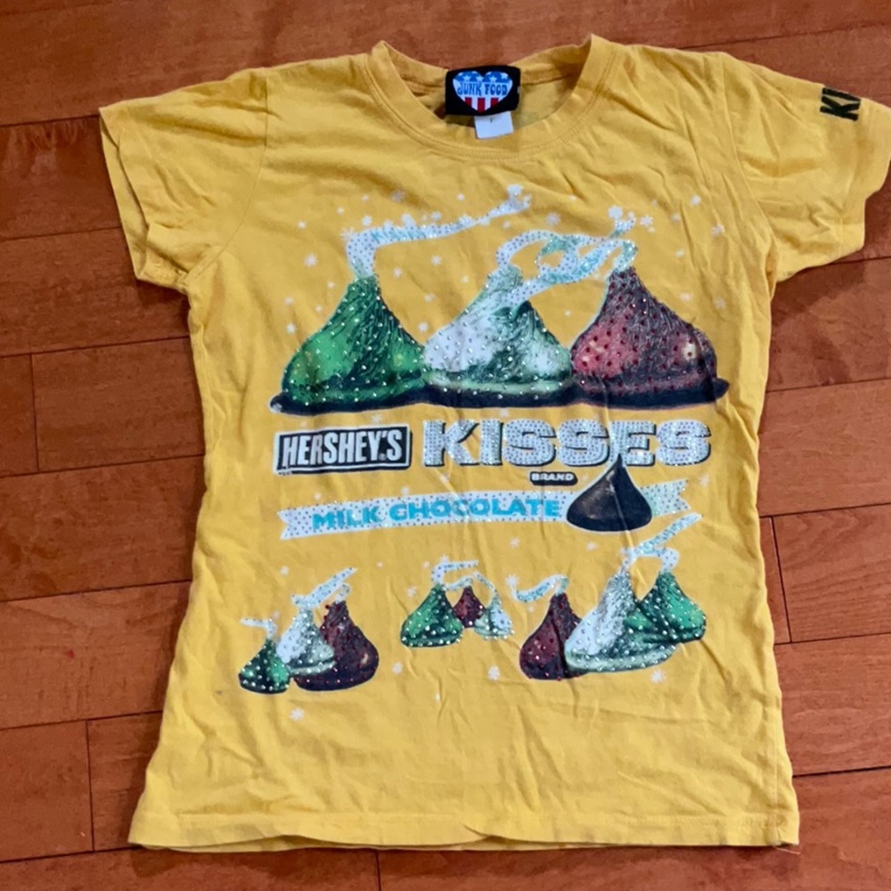 Vintage M&M shirt